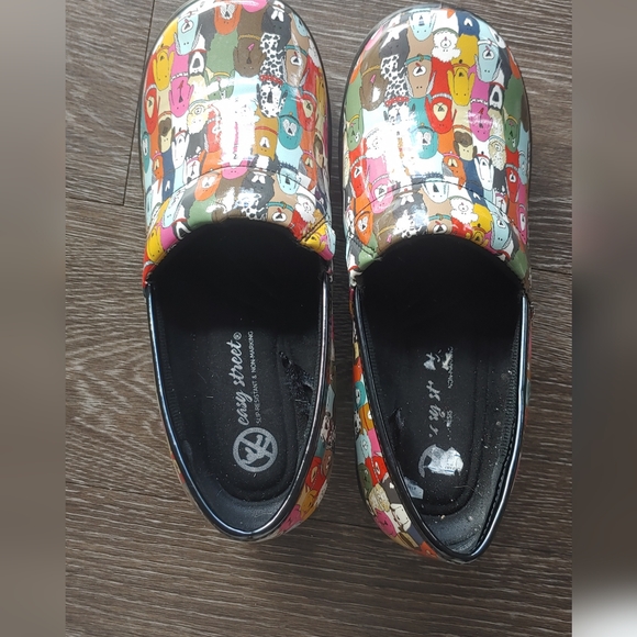 Easy Street Dog Clogs Slip on Shoes 8 - Picture 3 of 4